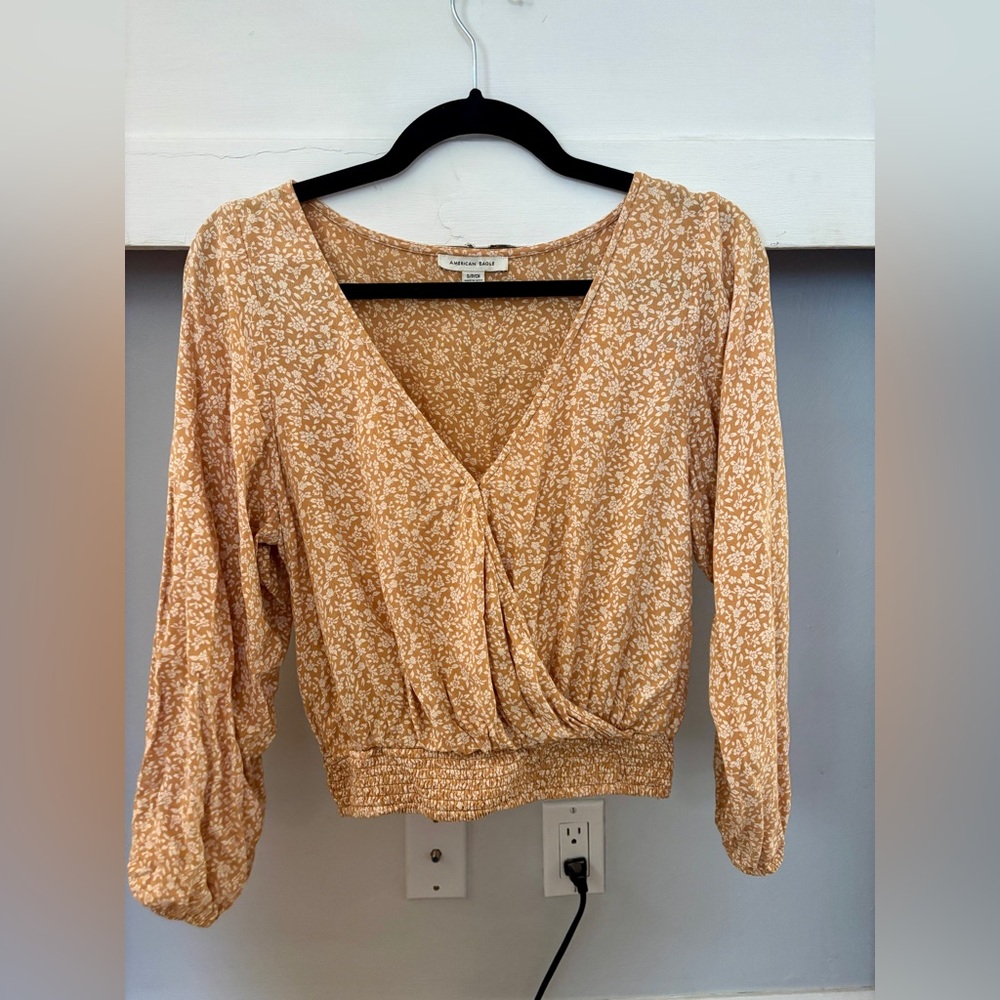 Women’s Long Sleeve Cropped Floral Shirt